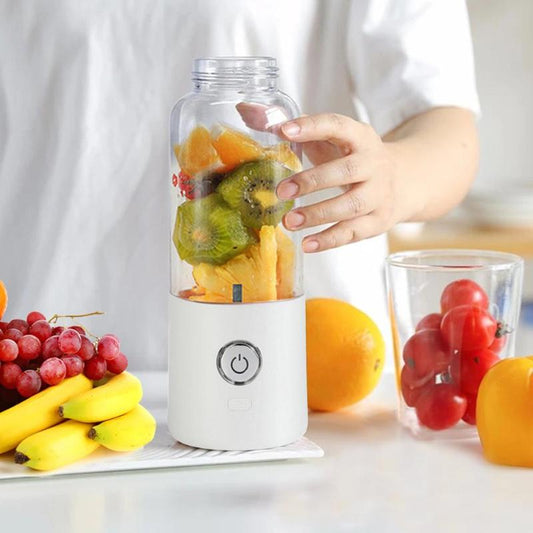 Portable mini juicer blender for smoothies